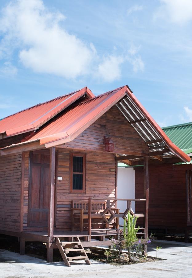 Talad Nam Klong Hae Resort Hat Yai Exterior foto